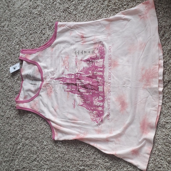 Disney parks tank size small - Picture 1 of 3